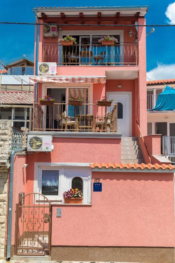 Adriatic Apartments Crikvenica Exterior photo